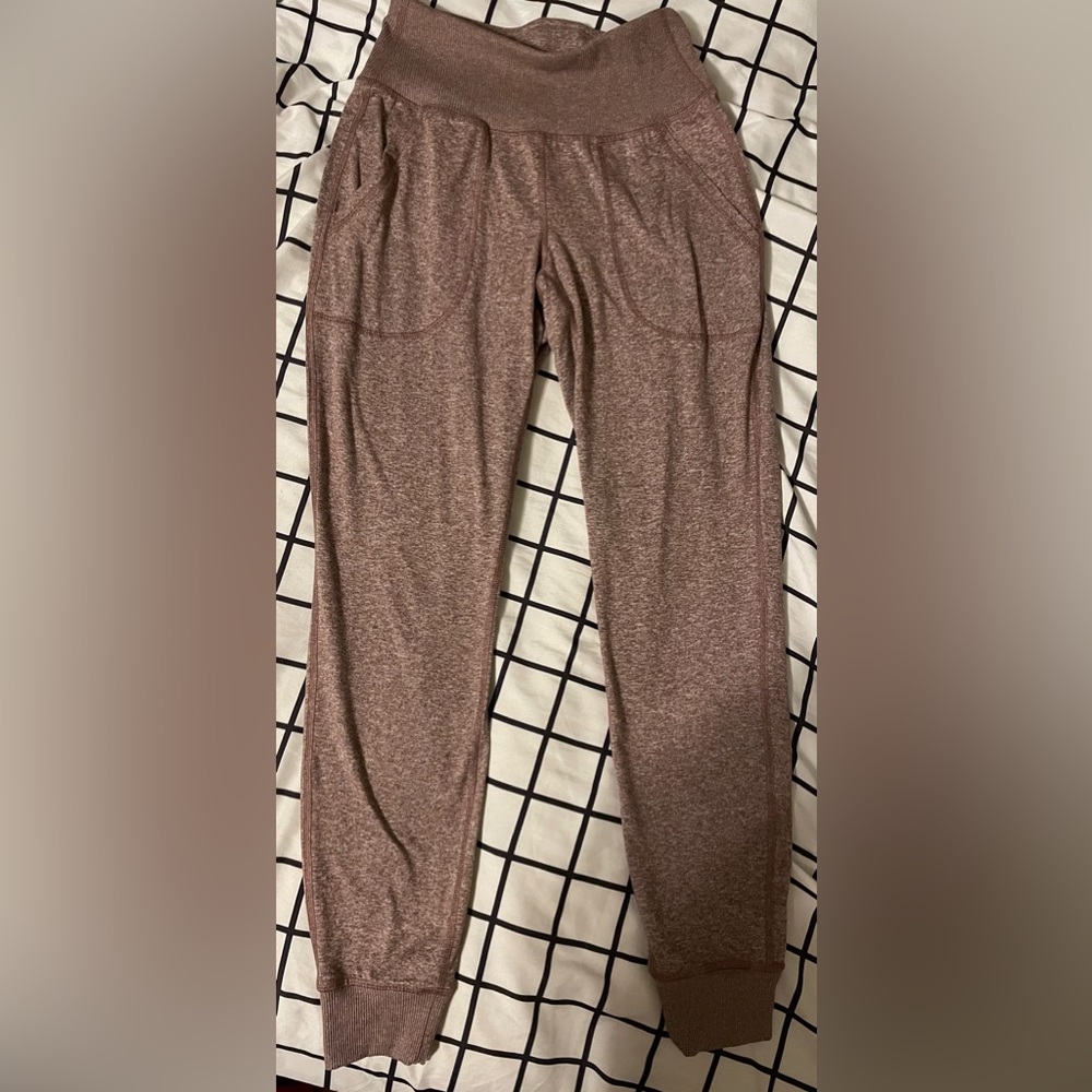 Gaiam purple yoga pants
